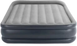 Intex Deluxe Pillow Rest Raised Luchtbed - Queensize - Ingebouwde Elektrische Pomp 13 Intex Deluxe Pillow Rest Raised Luchtbed - Queensize - Ingebouwde Elektrische Pomp -Buiten Kamperen Winkel 1320 1900 64136 prd1 2017 300