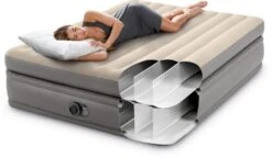 Intex Prime Comfort Luchtbed - Queensize - Ingebouwde Elektrische Pomp -Buiten Kamperen Winkel 1320 1900 64164 inuse 2023 300
