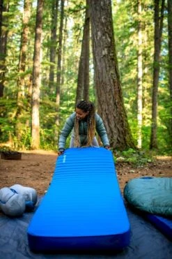 Therm-A-Rest MondoKing 3D 11.0 XW XL Zelfopblazende Slaapmat -Buiten Kamperen Winkel 1900 1267 2020 thermarest oregon 3sisters geiser 0623 1