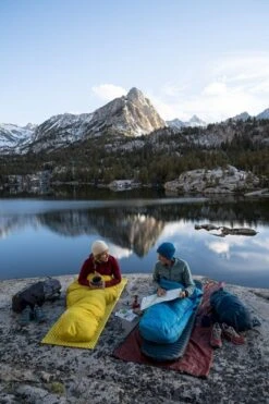 Therm-A-Rest Space Cowboy L Mummymodel Slaapzak -Buiten Kamperen Winkel 1900 1267 2022 thermarest sierranevada california patitucci 0220