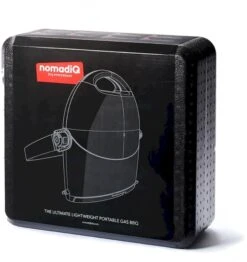 NomadiQ Draagbare Gasbarbecue - Zwart 16 NomadiQ Draagbare Gasbarbecue - Zwart -Buiten Kamperen Winkel 1900 1900 c2vydmljzt1pbwfnzxmmc3jjpwh0dhbzjtnbjtjgjtjgd3d3lm5vbwfkaxfiyneuy29tjtjgd3aty29udgvudcuyrnvwbg9hzhmlmkyymdiwjtjgmdclmkzub21hzglrlwjics1ib3gtms5qcgcmy2fjagvnyxj