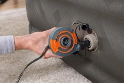 Bestway Fortech Tough Guard Luchtbed - Queensize - Ingebouwde Elektrische Pomp -Buiten Kamperen Winkel 69050aux23 69050gbx23 69050xxx23 102204 ft web pl003