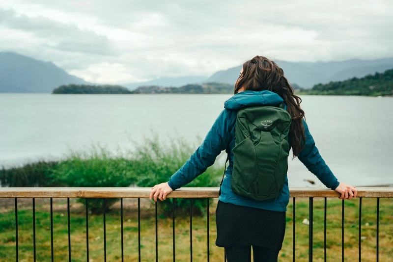 Osprey Farpoint/Fairview Rugzak - 15 Liter - Donkergroen 6 Osprey Farpoint/Fairview Rugzak - 15 Liter - Donkergroen - Afbeelding 4