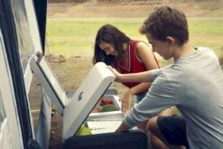 Dometic CFX3 75DZ Compressor Koelbox - 74 Liter -Buiten Kamperen Winkel kampa dometic cfx3 picnic resultaat