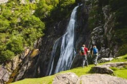 Osprey Hikelite Wandelrugzak - 32 Liter - Zwart -Buiten Kamperen Winkel osprey hikelite 2 1