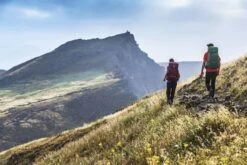 Osprey Renn Backpack - 50 Liter - Paars -Buiten Kamperen Winkel osprey rennrook 2 1