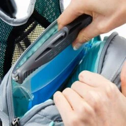 Osprey Sylva Daypack - 20 Liter - Blauw 31 Osprey Sylva Daypack - 20 Liter - Blauw -Buiten Kamperen Winkel osprey sylva features 4