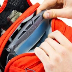 Osprey Syncro Daypack - 20 Liter - Zwart -Buiten Kamperen Winkel osprey syncro features 6